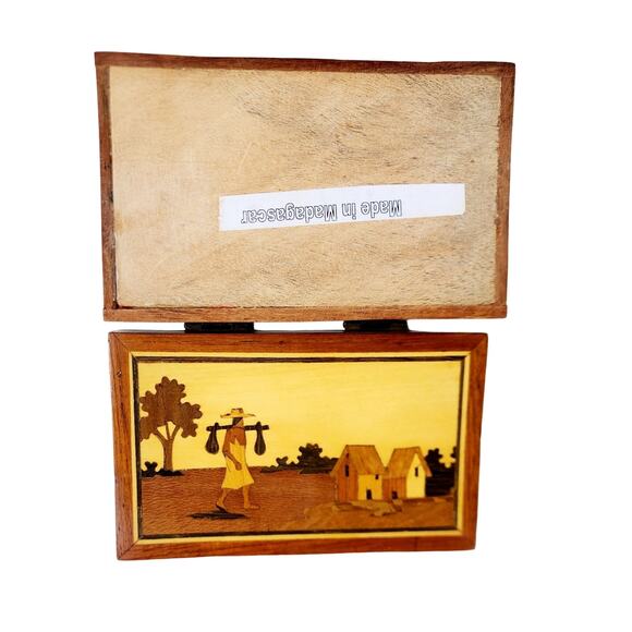 VTG Folk Art Marquetry Inlaided Wooden Trinket Catchall Trinket Box Primitive - Picture 7 of 7